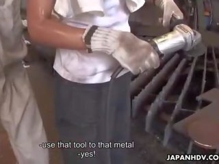 Japońskie factory kochanek dostaje pieprzony z radość